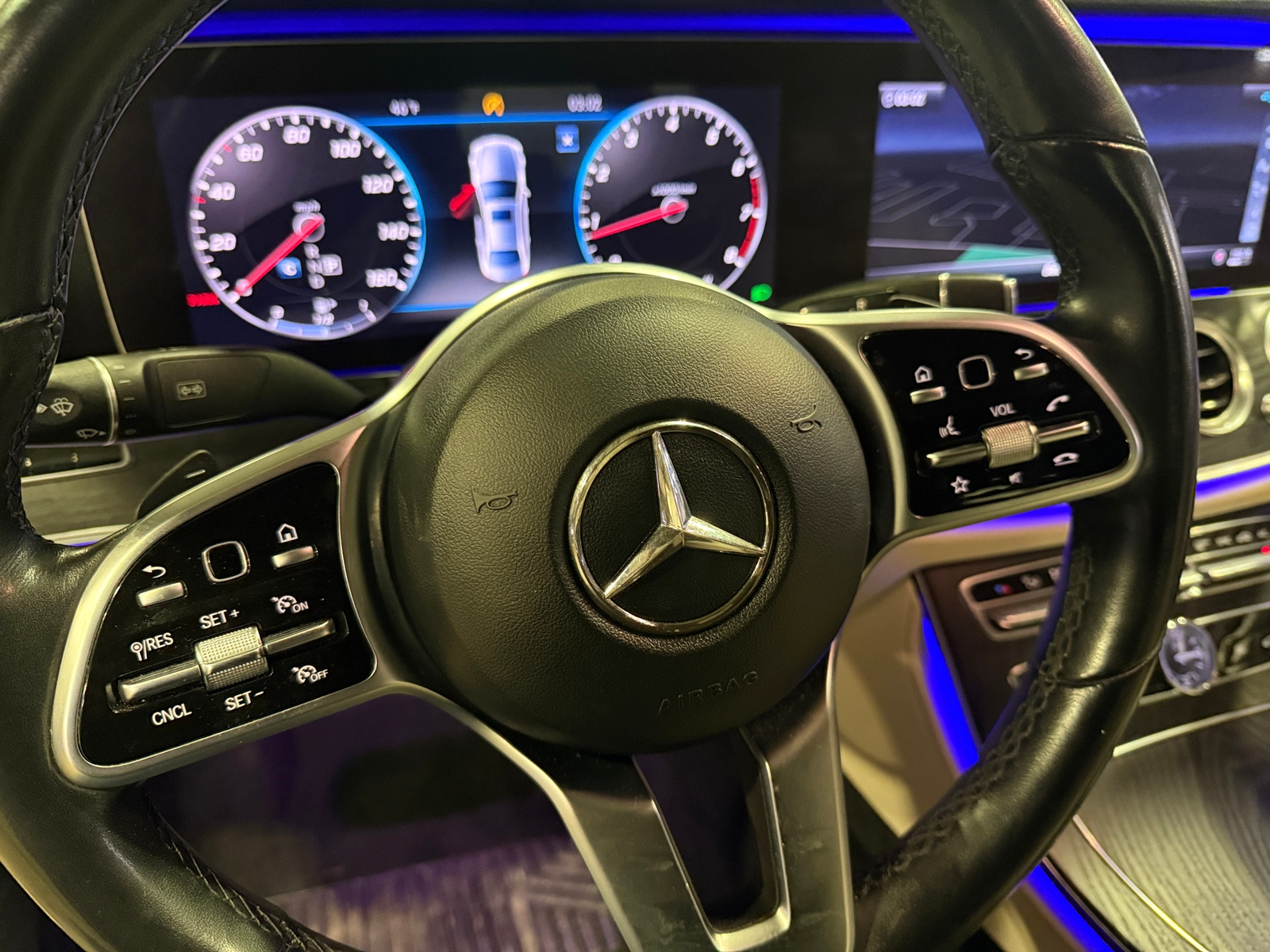 Thumbnail: 2020 Mercedes-Benz E-Class - 5