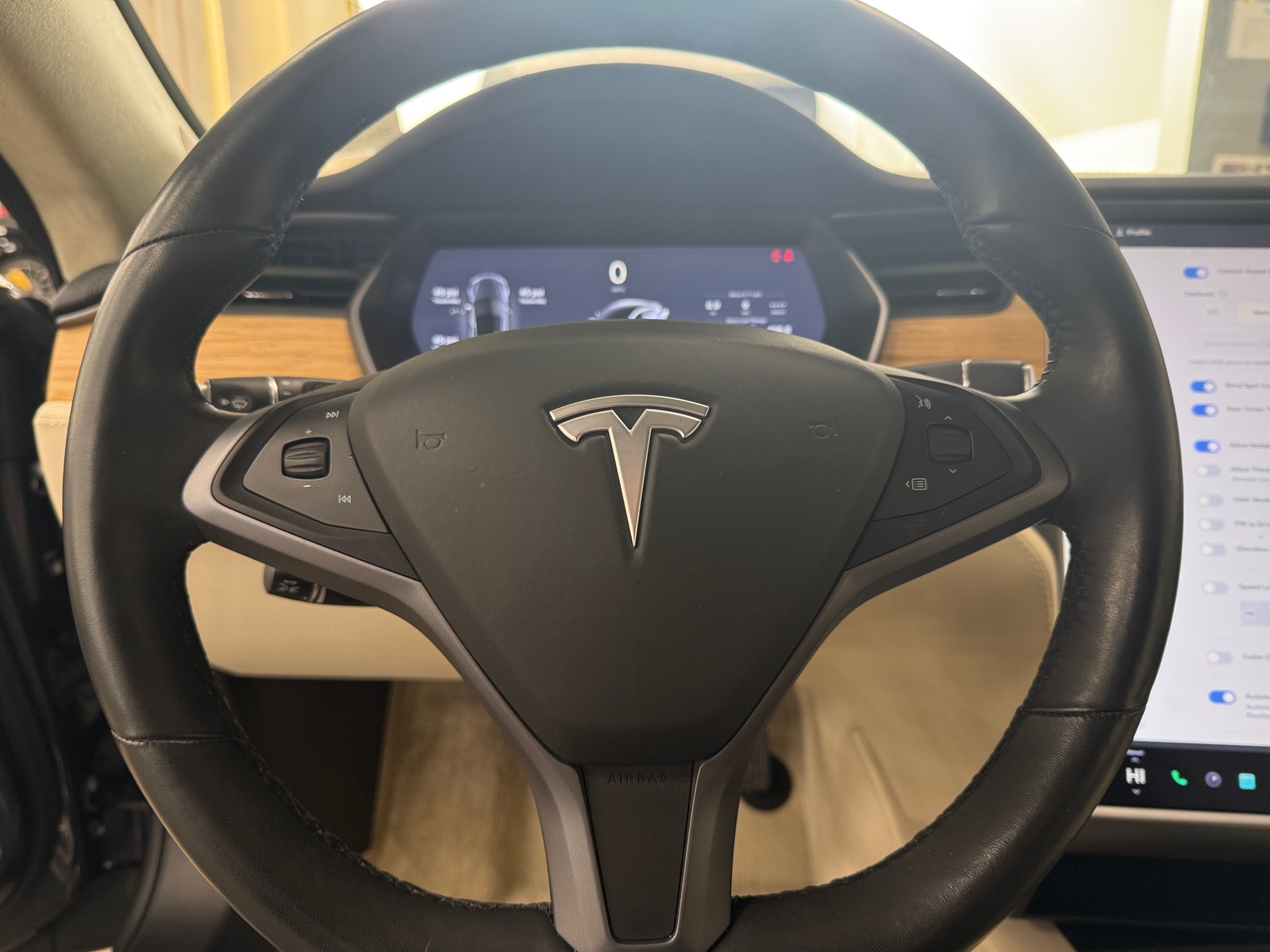 Thumbnail: 2018 Tesla Model S - 4