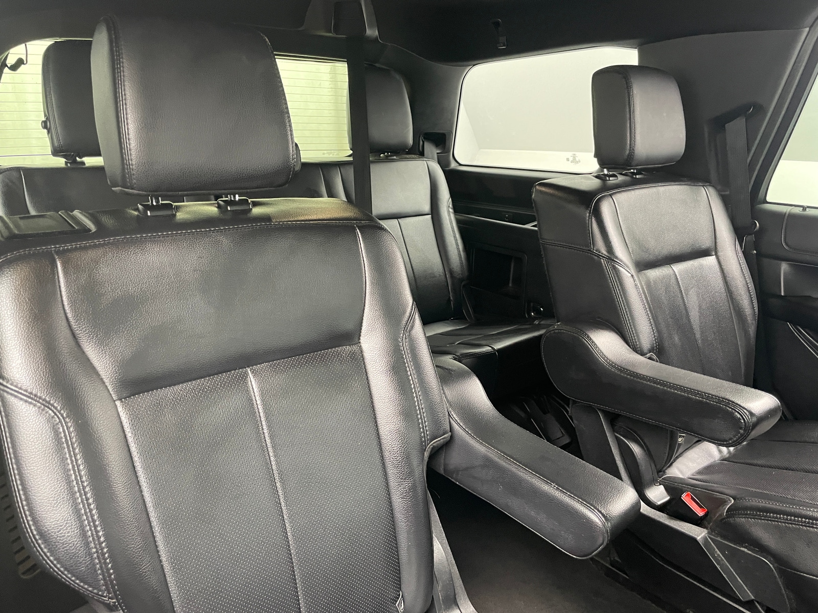 Thumbnail: 2021 Ford Expedition - 6