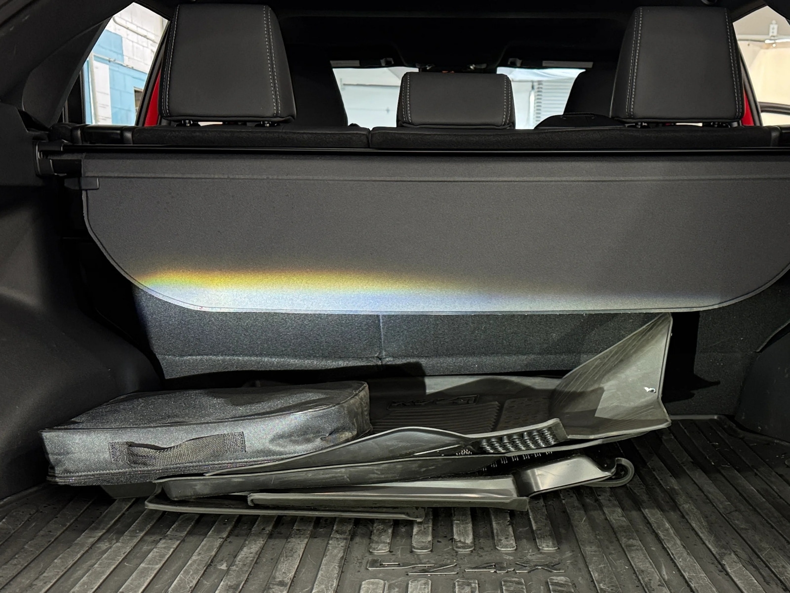 Thumbnail: 2025 Toyota bZ4X - 6