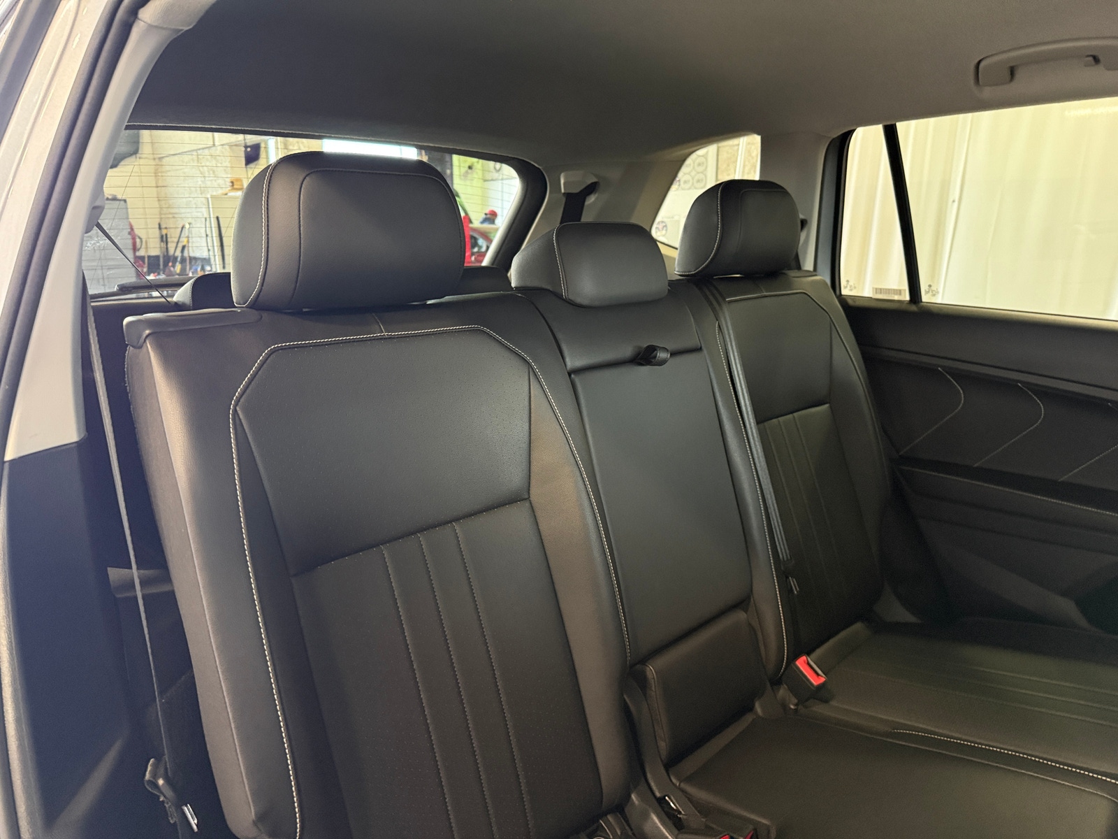 Thumbnail: 2024 Volkswagen Tiguan - 5