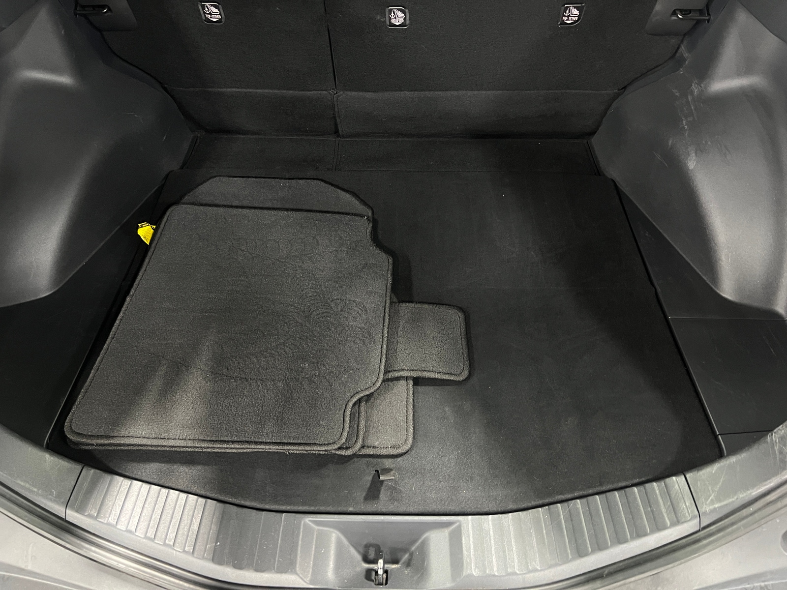 Thumbnail: 2023 Subaru Solterra - 7