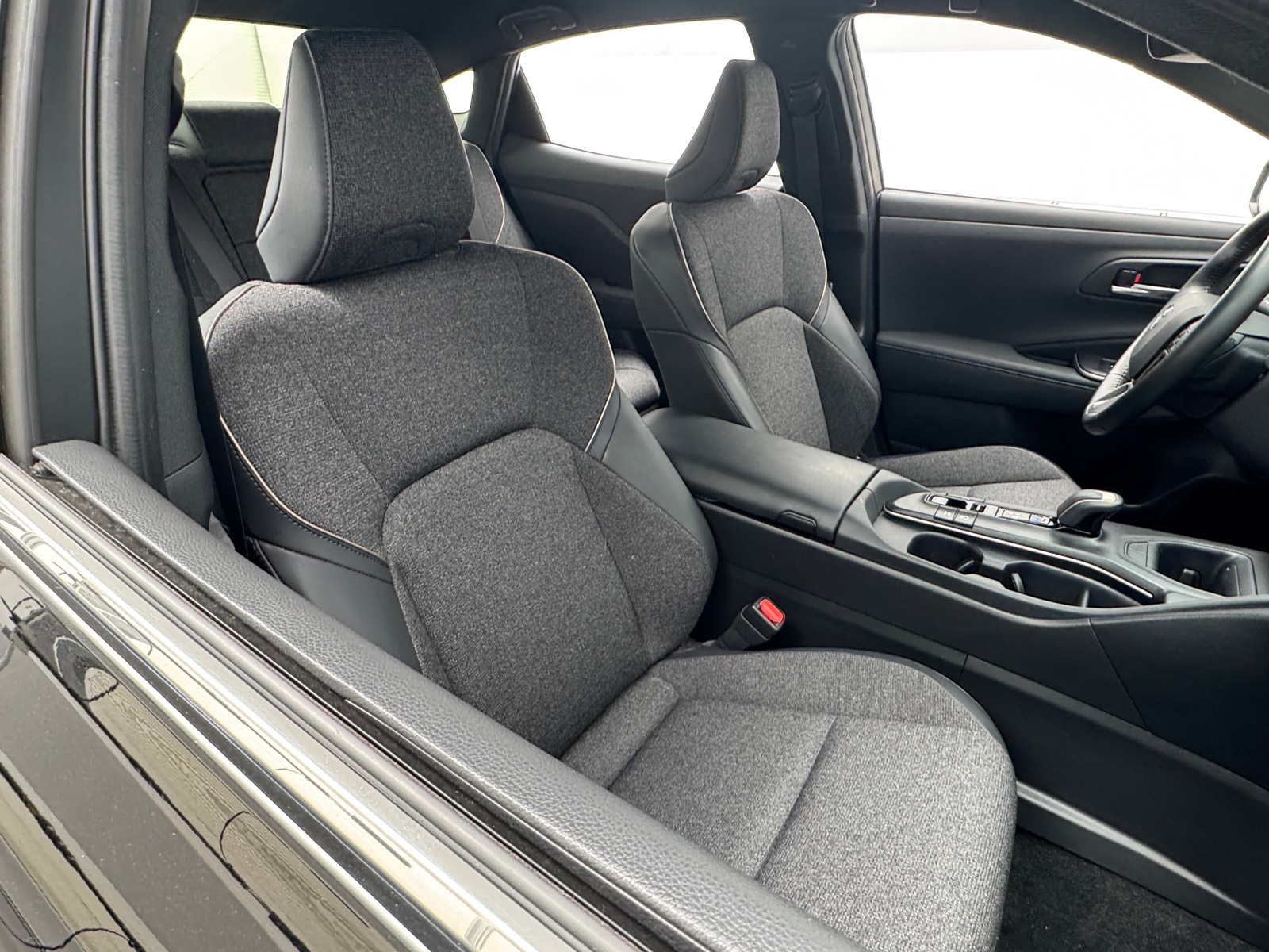 Thumbnail: 2023 Toyota Crown - 2