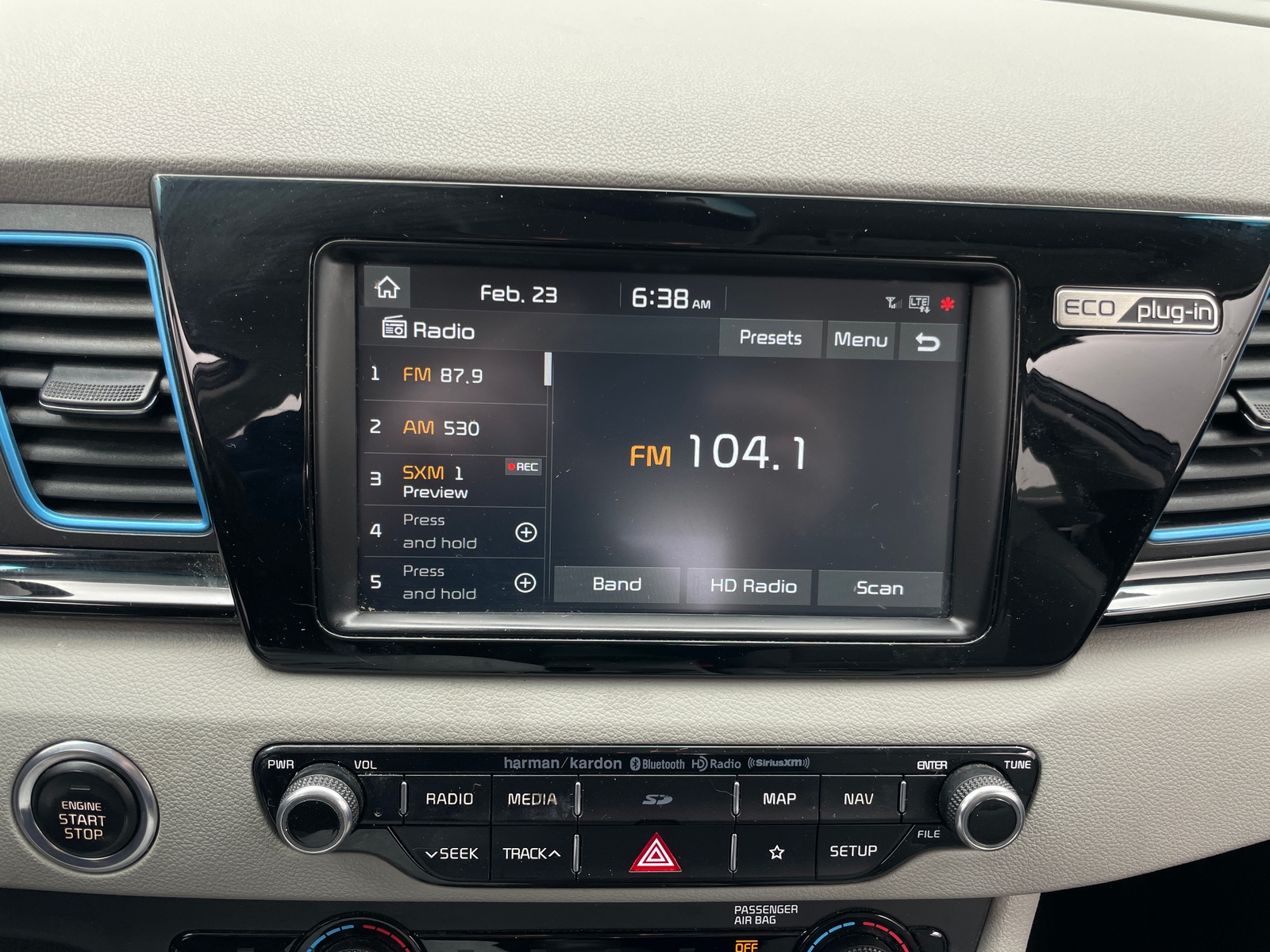 Thumbnail: 2019 Kia Niro - 3