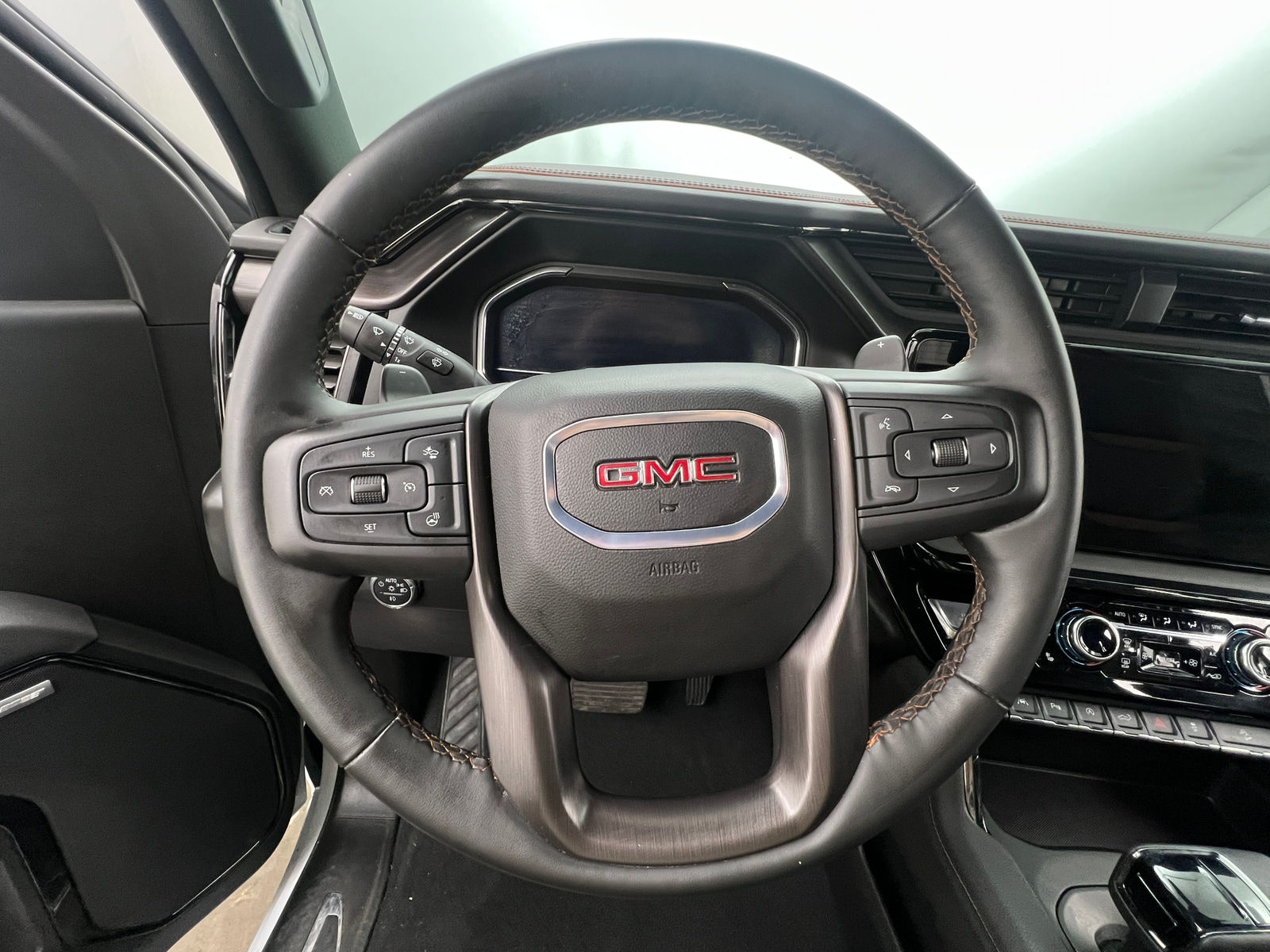 Thumbnail: 2025 GMC Sierra 1500 - 4