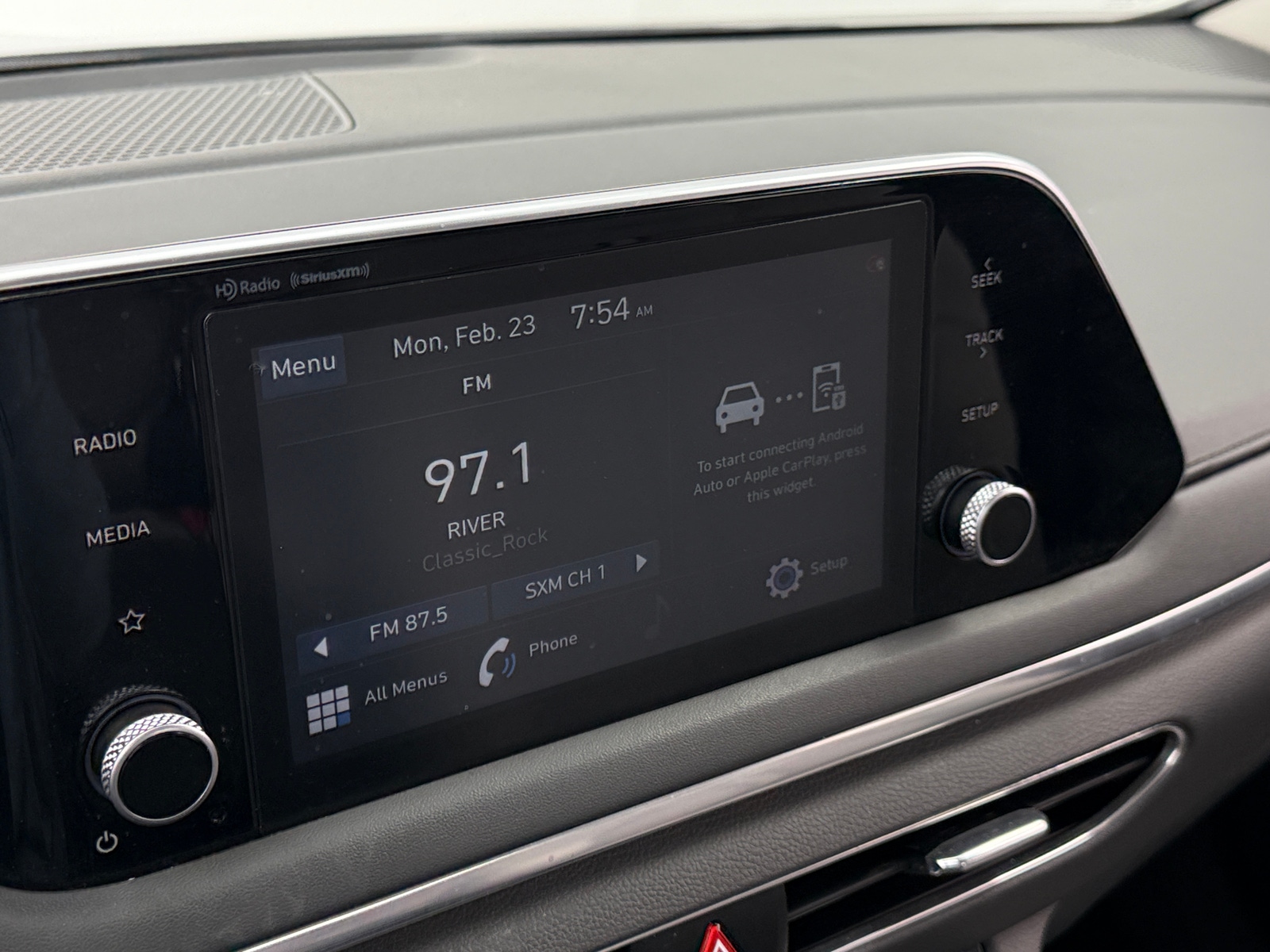 Thumbnail: 2022 Hyundai Sonata - 4