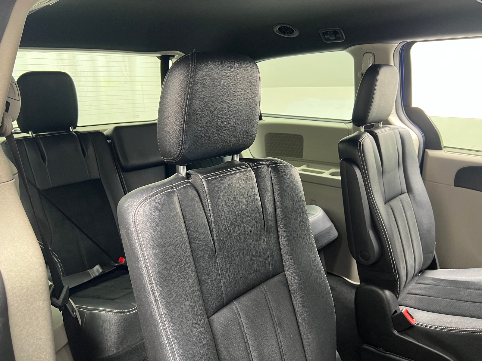 Thumbnail: 2018 Dodge Grand Caravan - 5