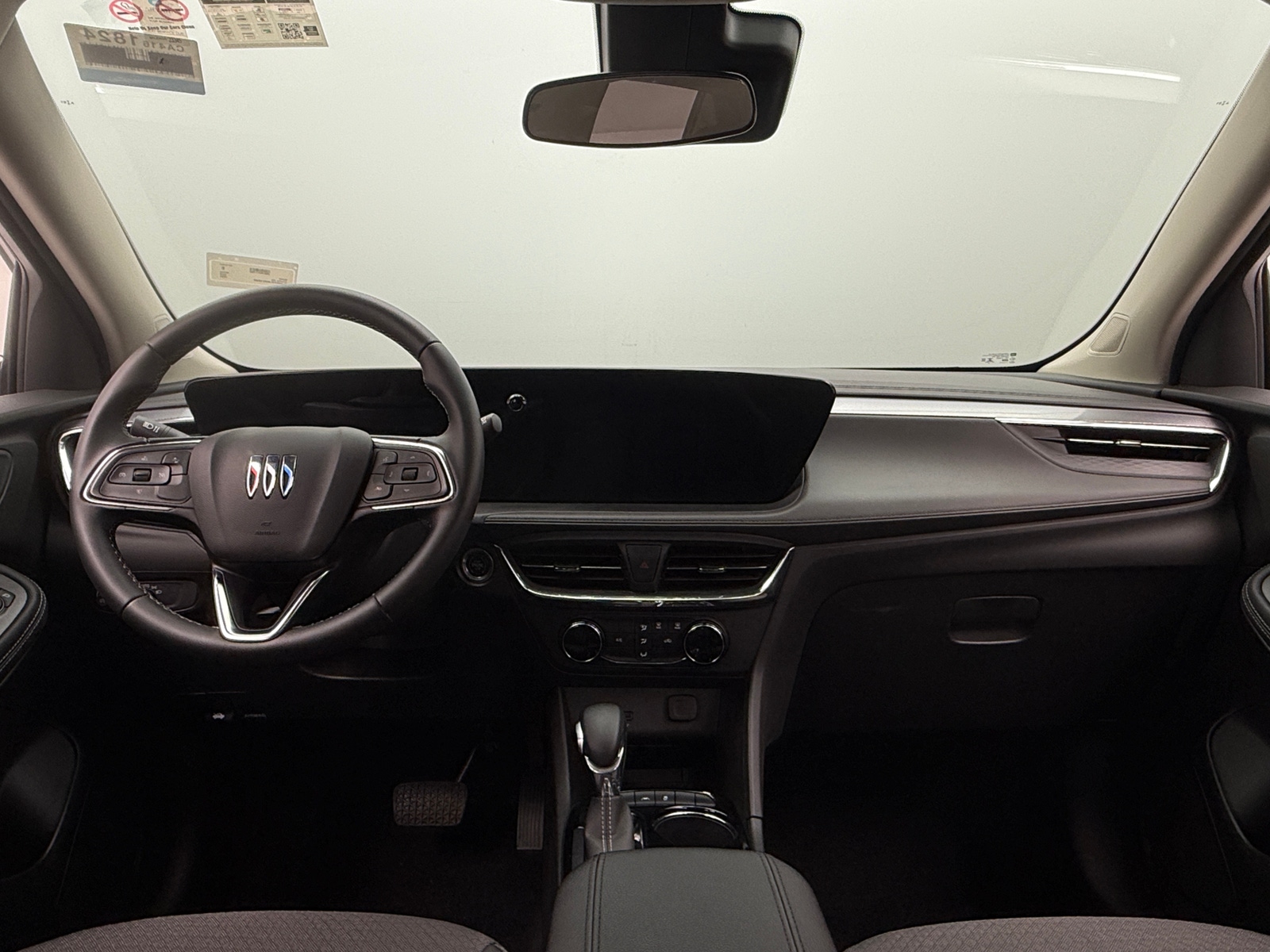 Thumbnail: 2025 Buick Encore GX - 3