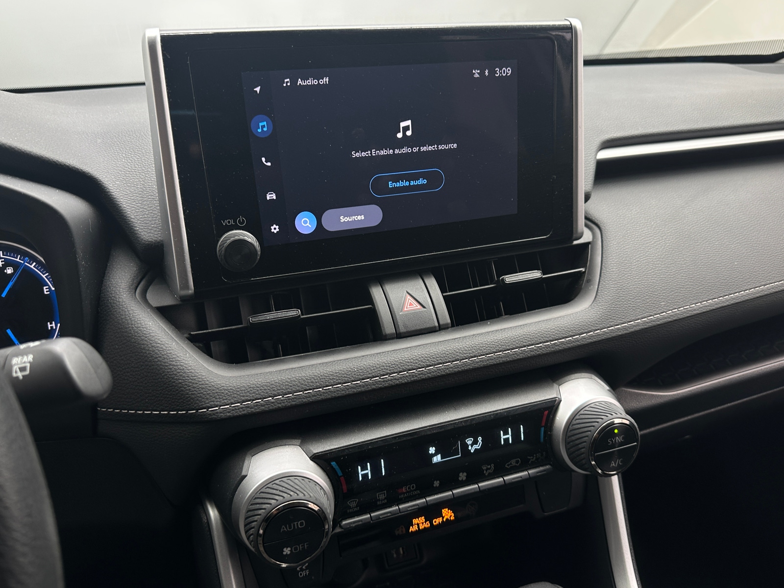 Thumbnail: 2025 Toyota RAV4 - 4