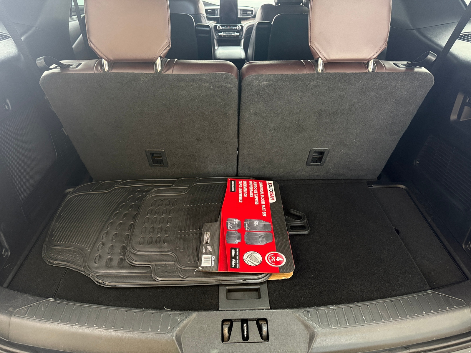 Thumbnail: 2021 Ford Explorer - 6