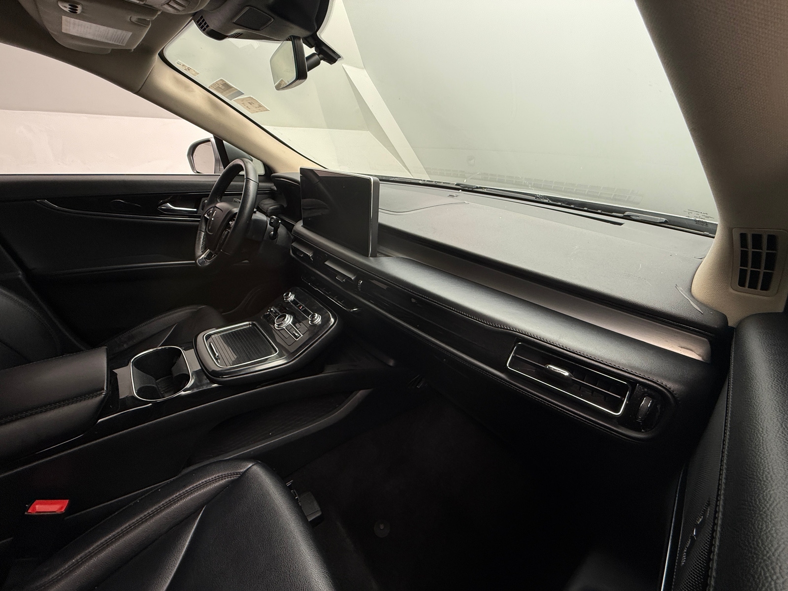 Thumbnail: 2022 Lincoln Nautilus - 2