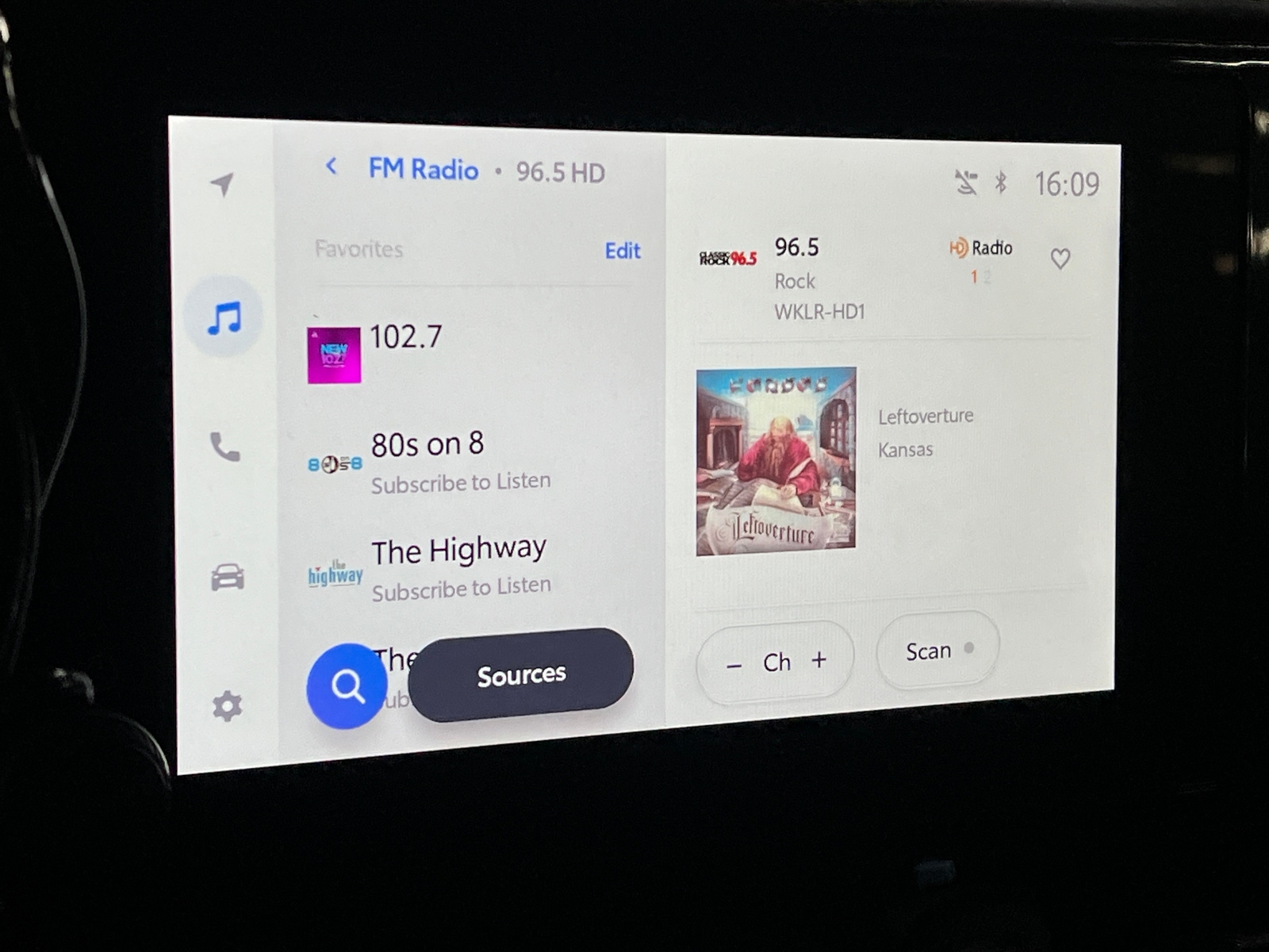 Thumbnail: 2025 Toyota RAV4 - 4