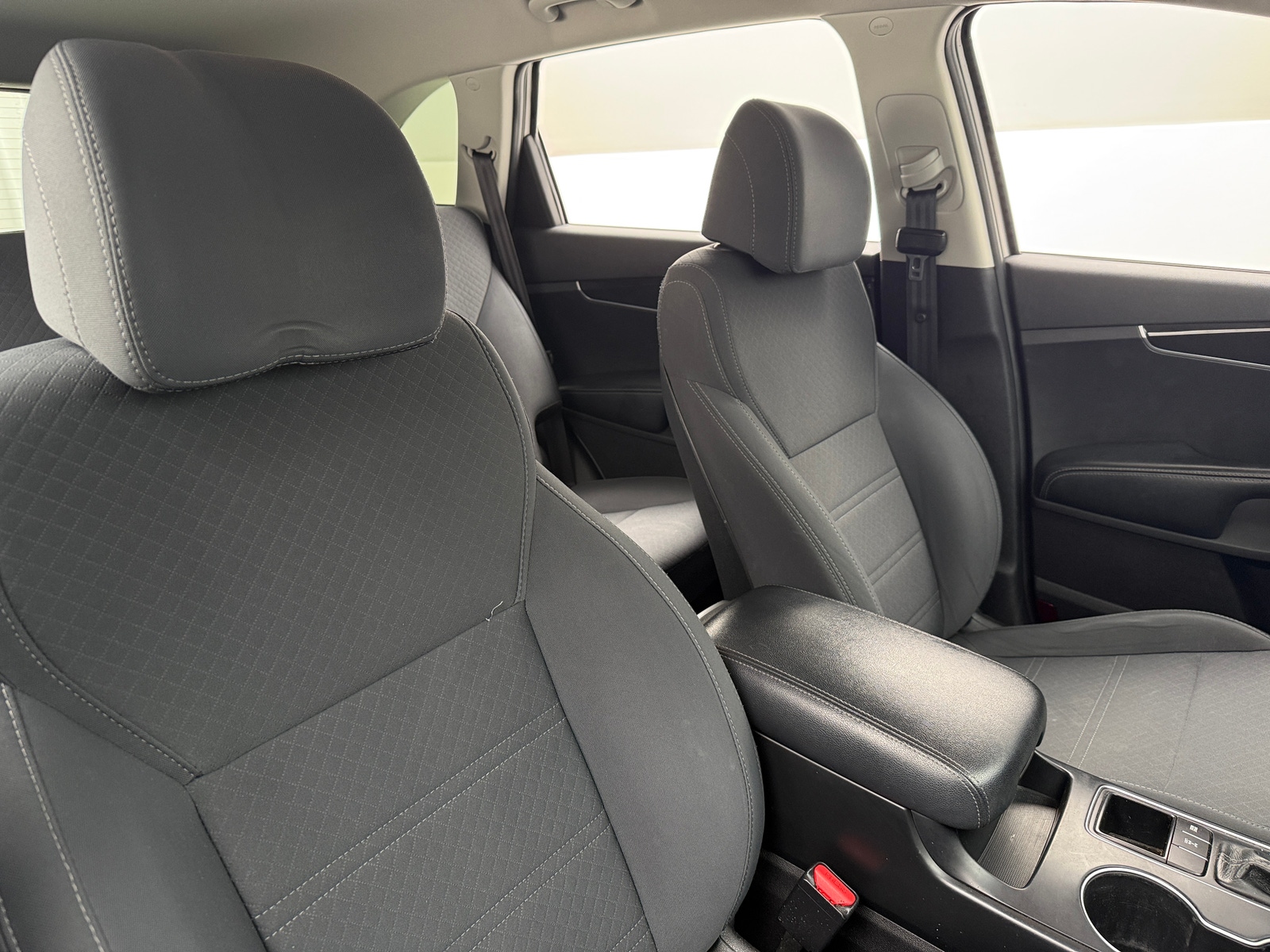 Thumbnail: 2017 Kia Sorento - 2