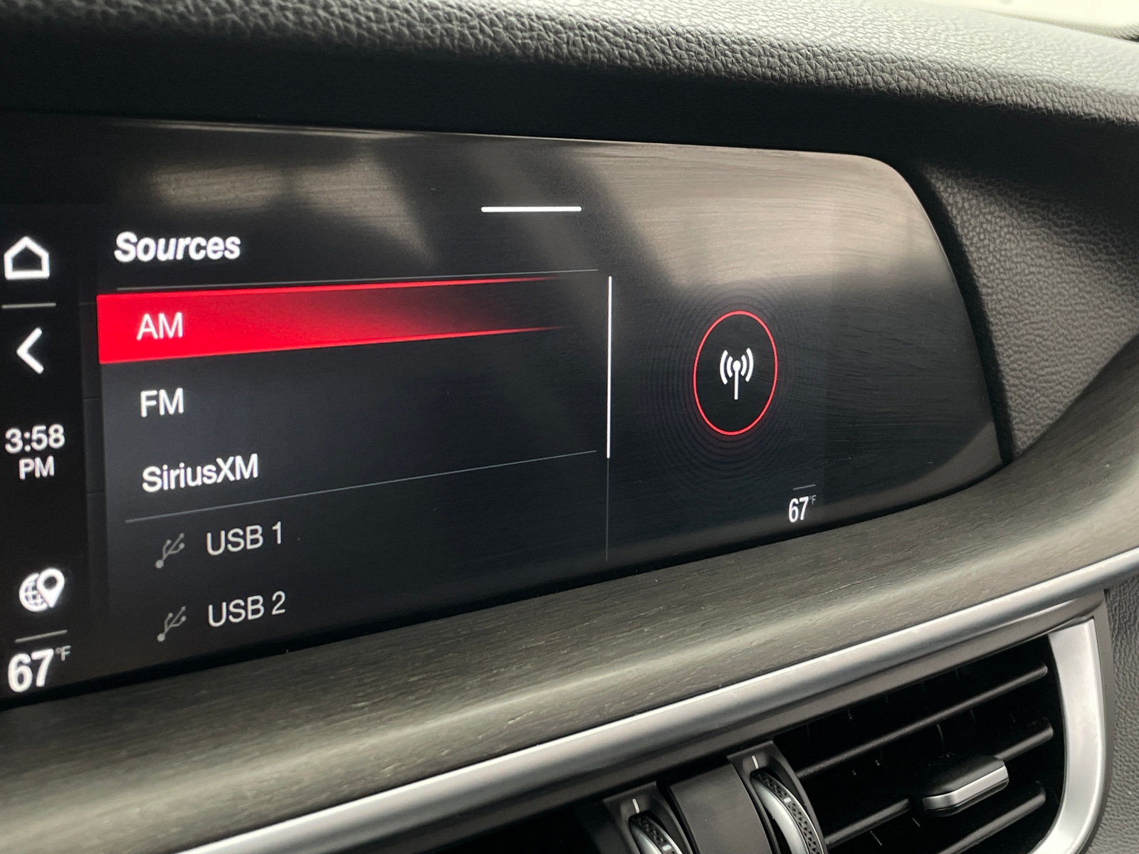 Thumbnail: 2020 Alfa Romeo Stelvio - 3