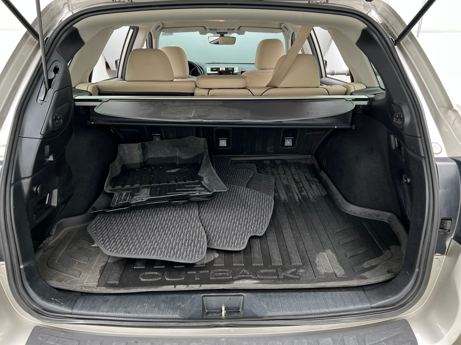 Thumbnail: 2017 Subaru Outback - 6