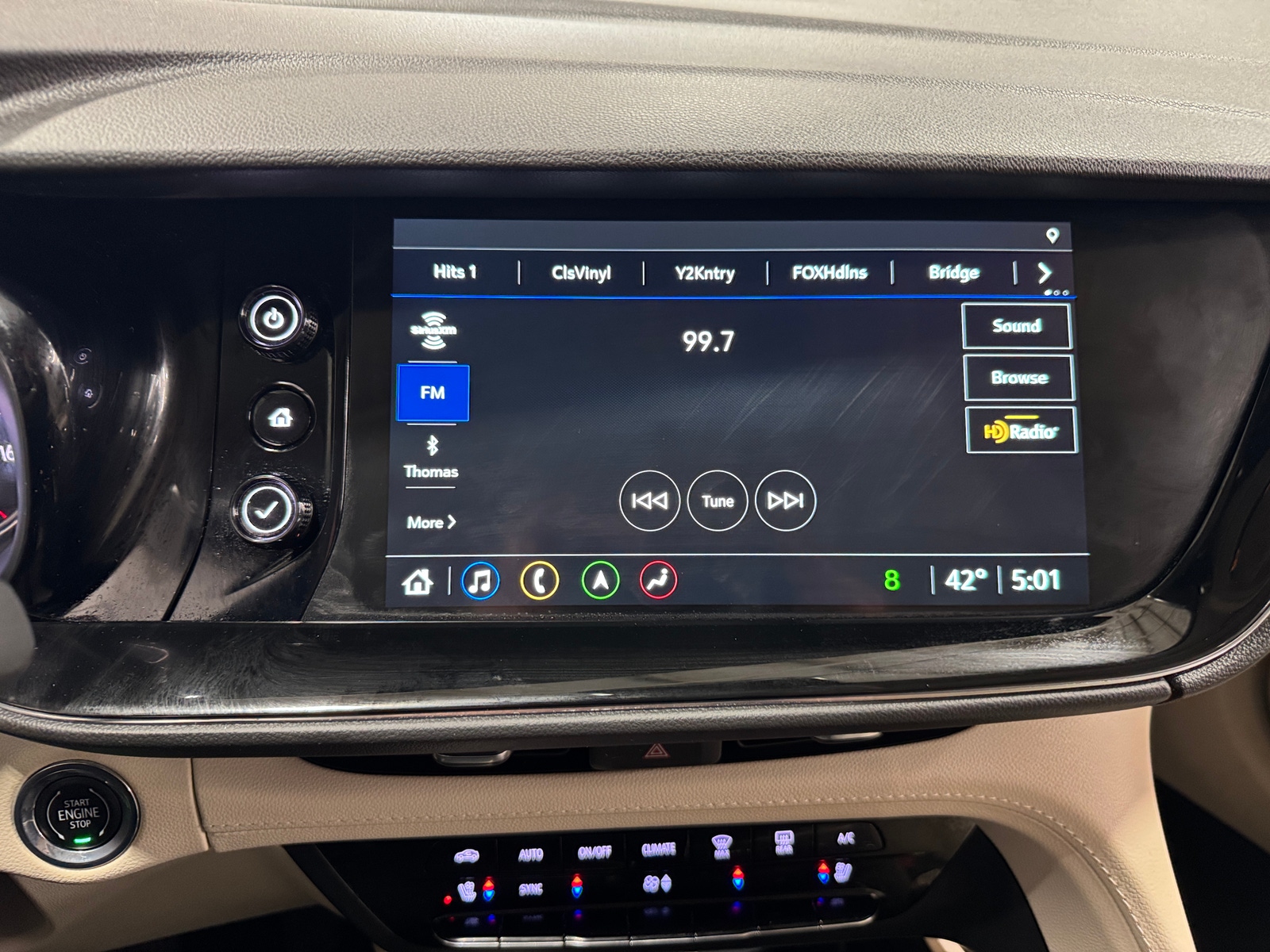 Thumbnail: 2023 Buick Envision - 3