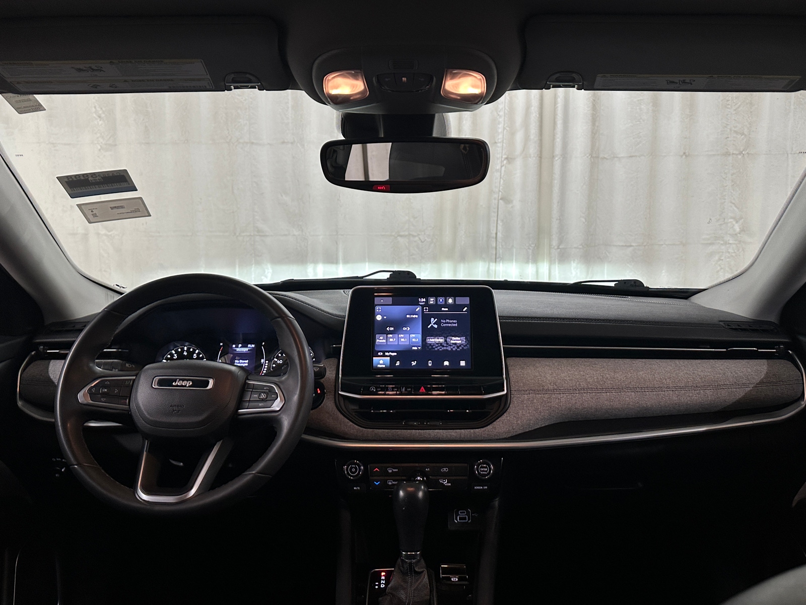 Thumbnail: 2022 Jeep Compass - 3