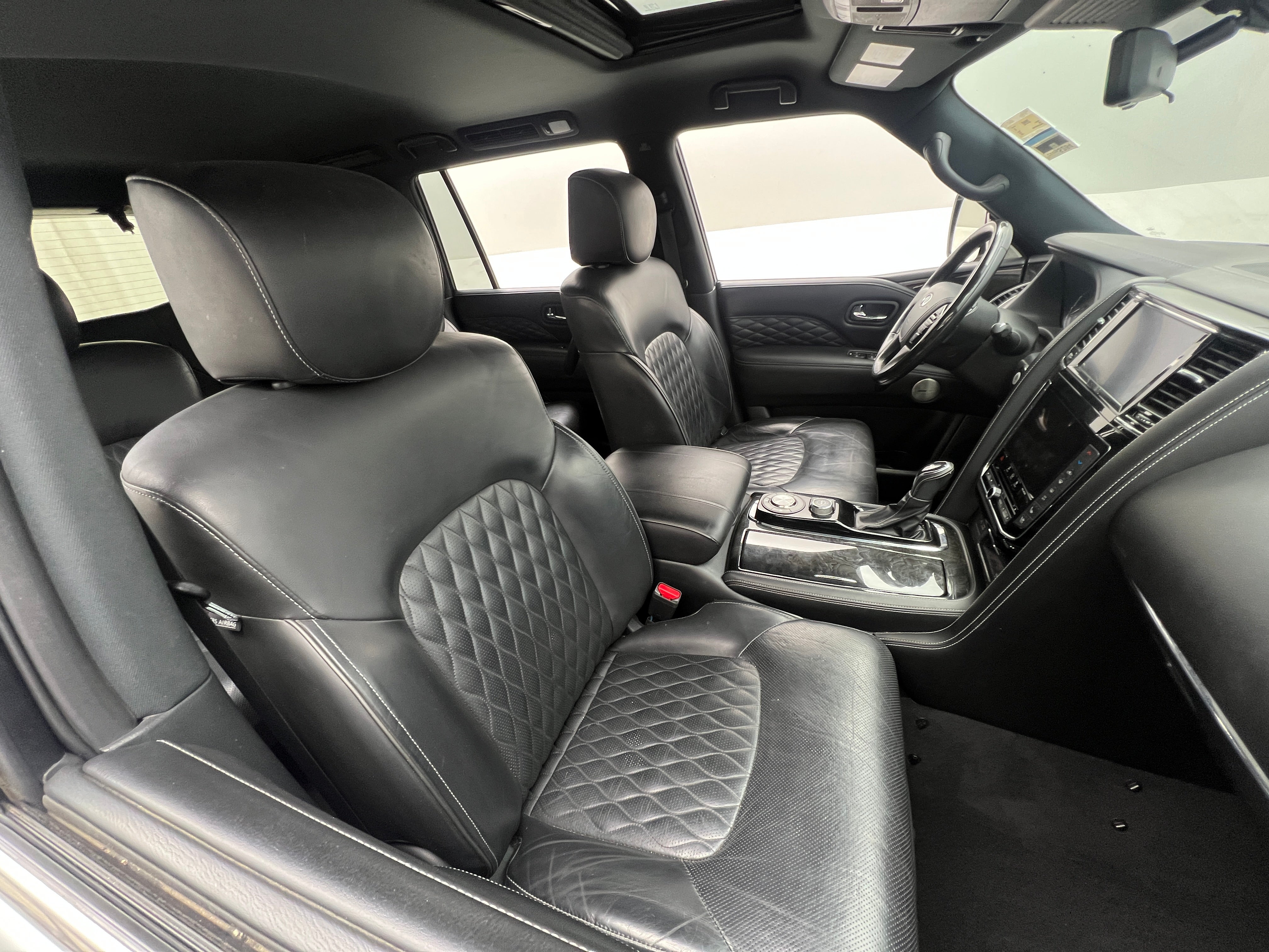 2021 INFINITI QX80