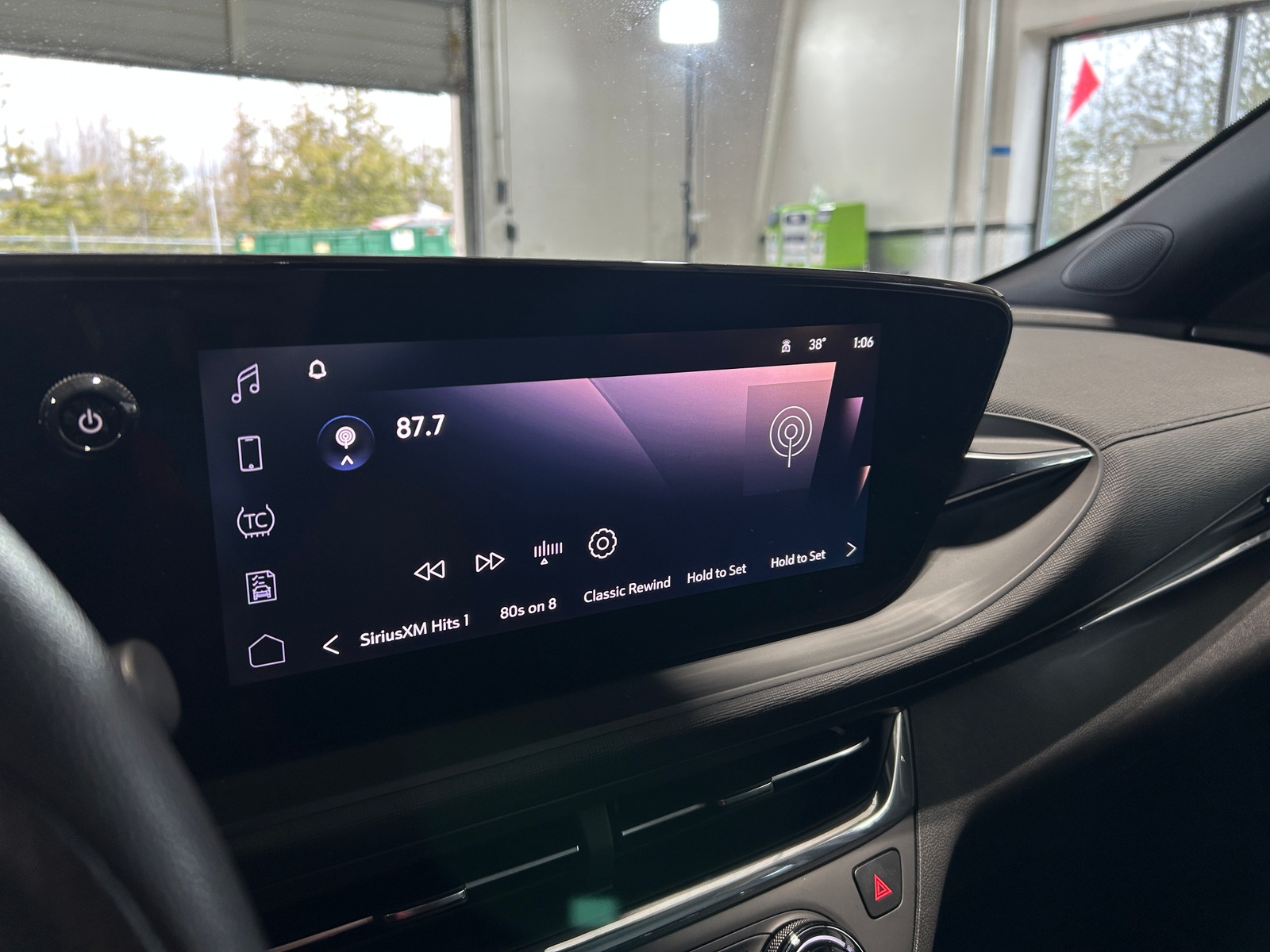 Thumbnail: 2025 Buick Envista - 3