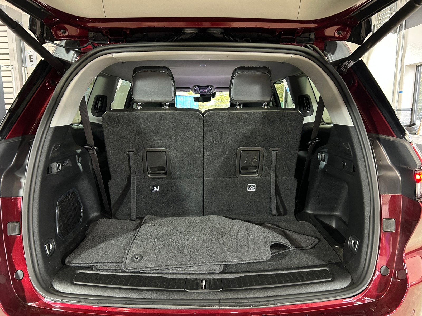 Thumbnail: 2023 Jeep Grand Cherokee L - 6