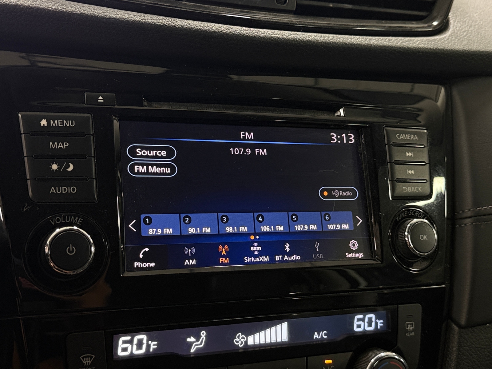 Thumbnail: 2020 Nissan Rogue - 3