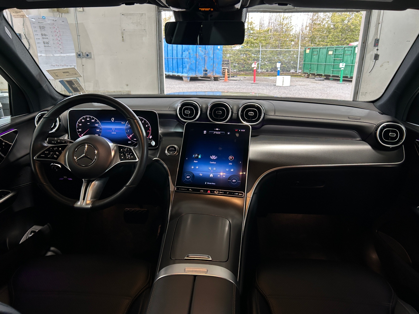 Thumbnail: 2024 Mercedes-Benz GLC - 2