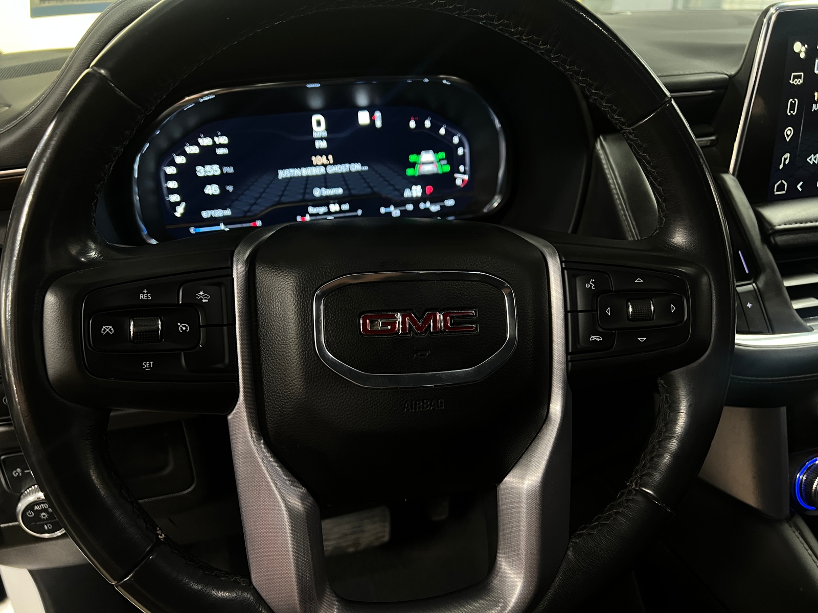 Thumbnail: 2023 GMC Yukon XL - 5