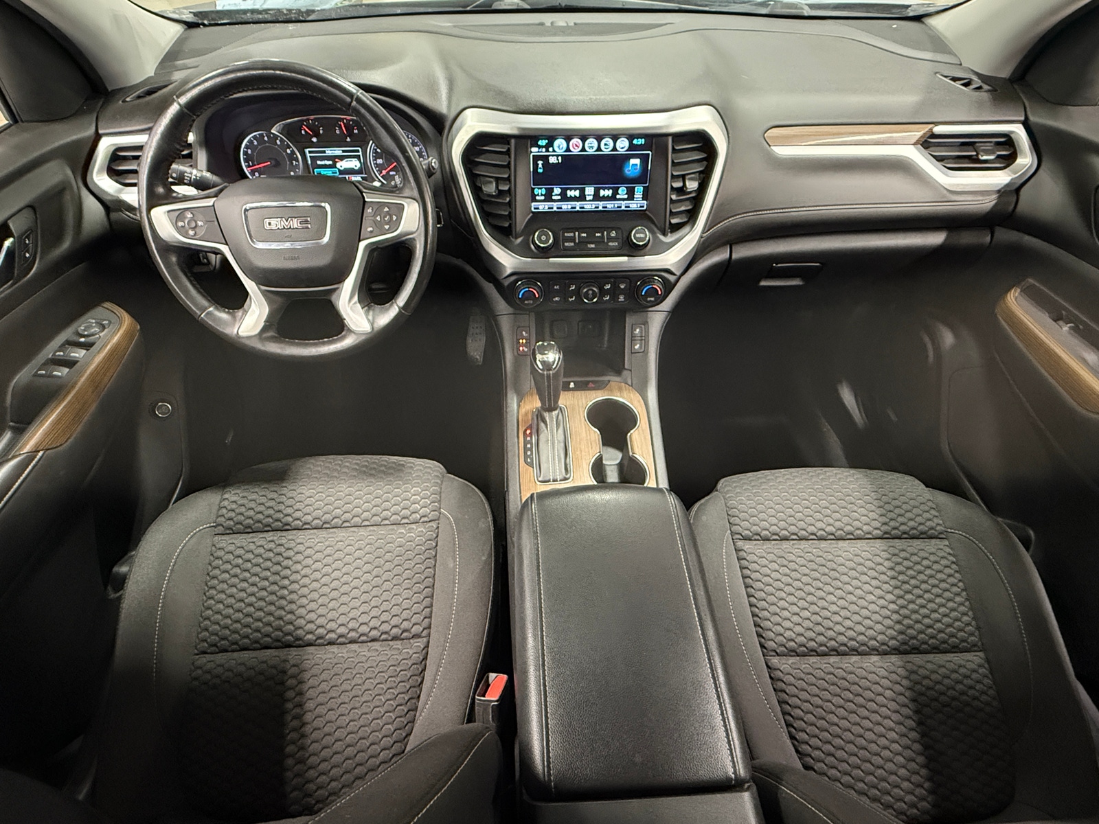 Thumbnail: 2019 GMC Acadia - 3