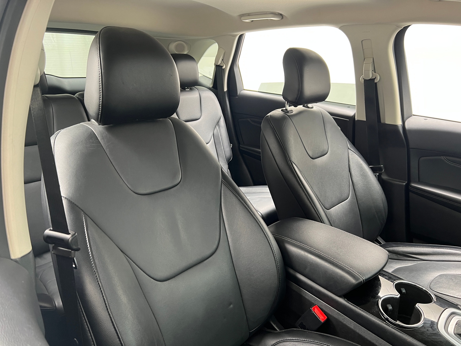 Thumbnail: 2018 Ford Edge - 2