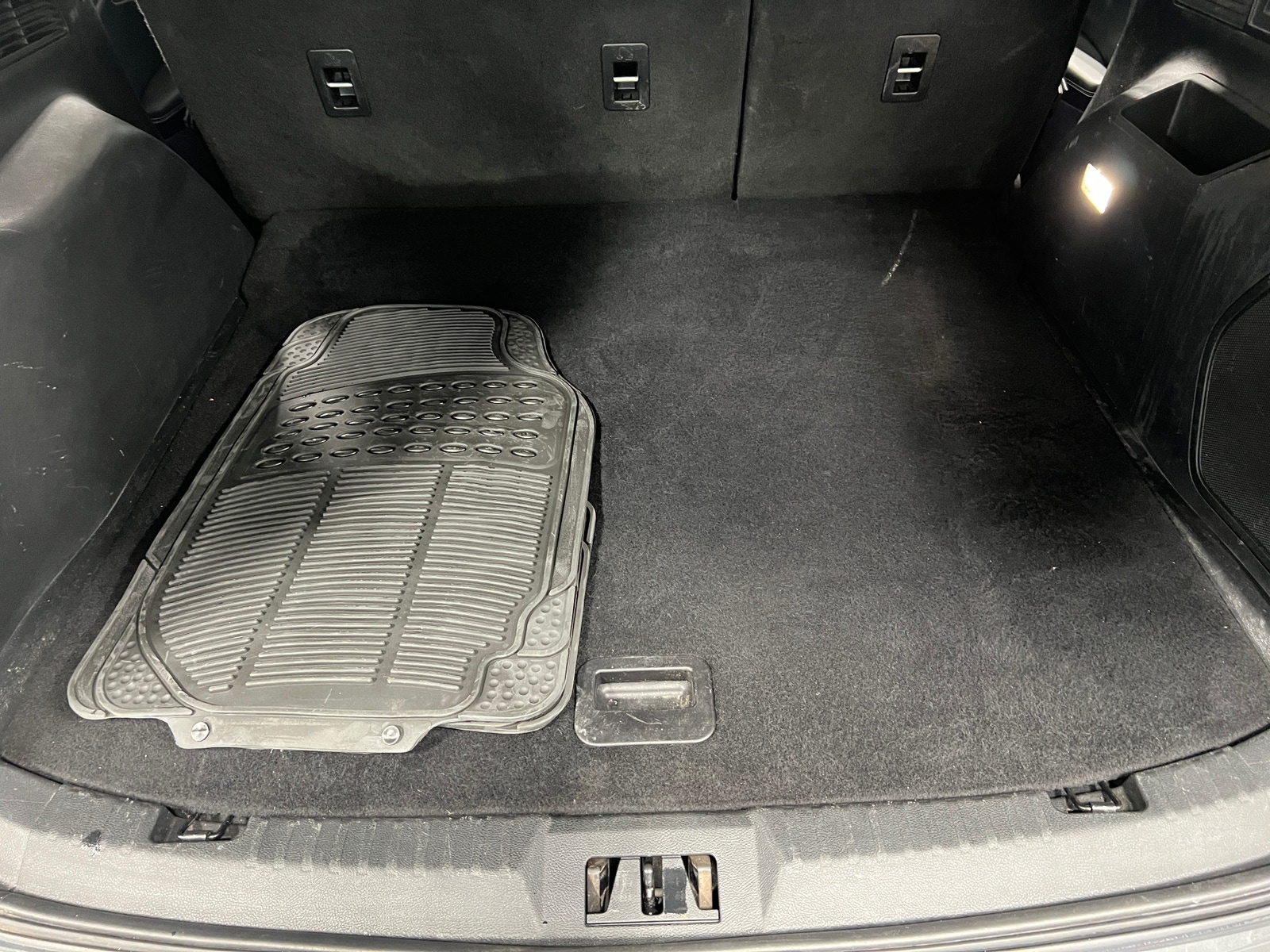 Thumbnail: 2018 Ford Edge - 7