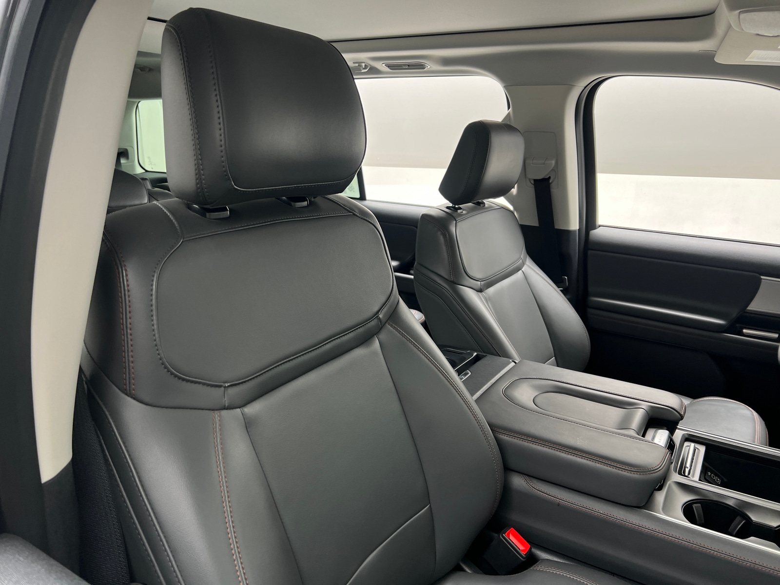 Thumbnail: 2025 Ford Expedition - 2