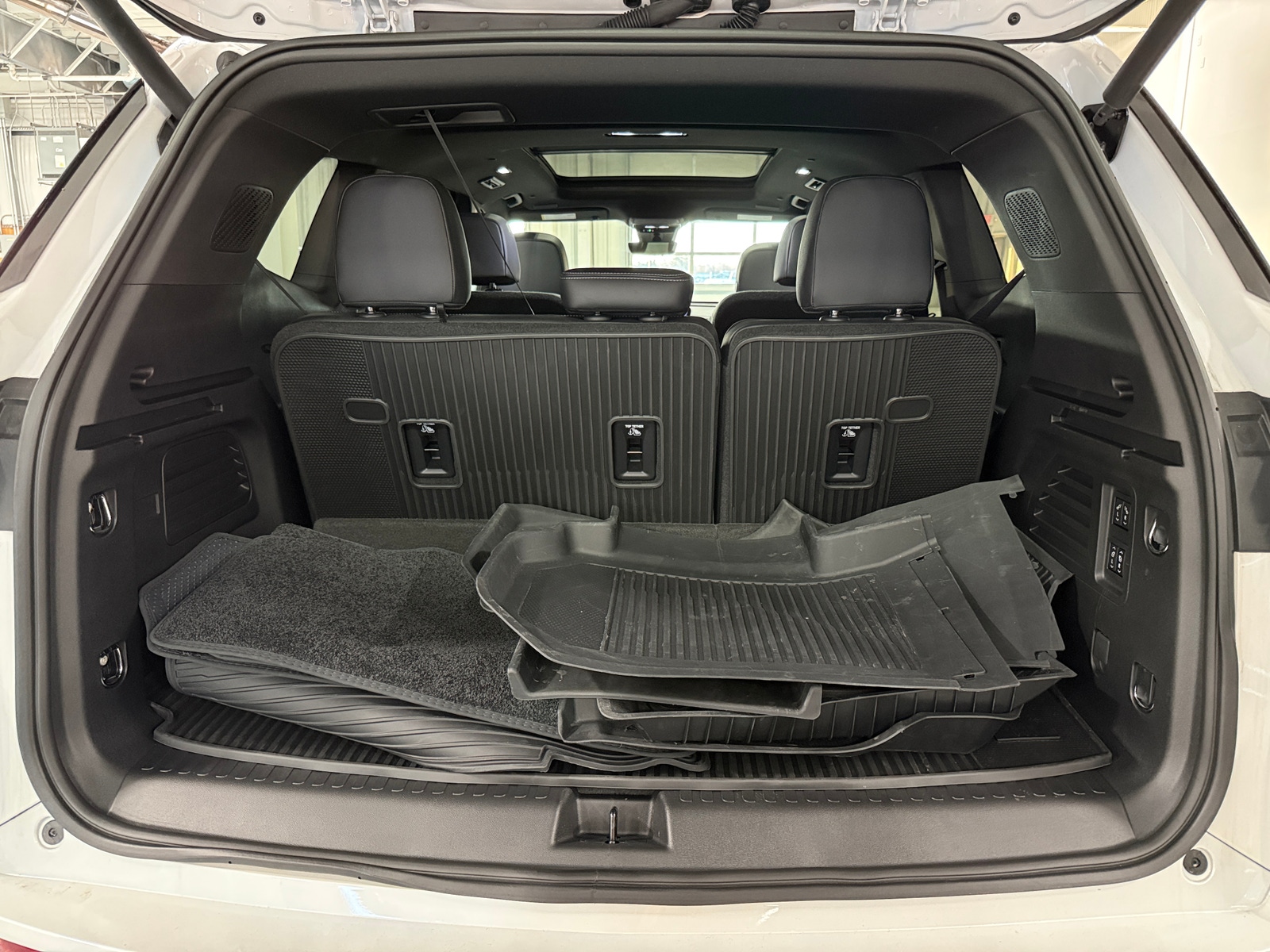 Thumbnail: 2025 Buick Enclave - 6