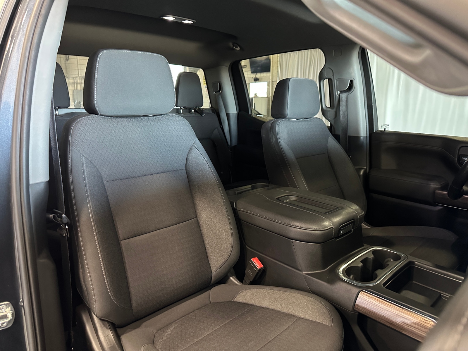 Thumbnail: 2021 Chevrolet Silverado 1500 - 2