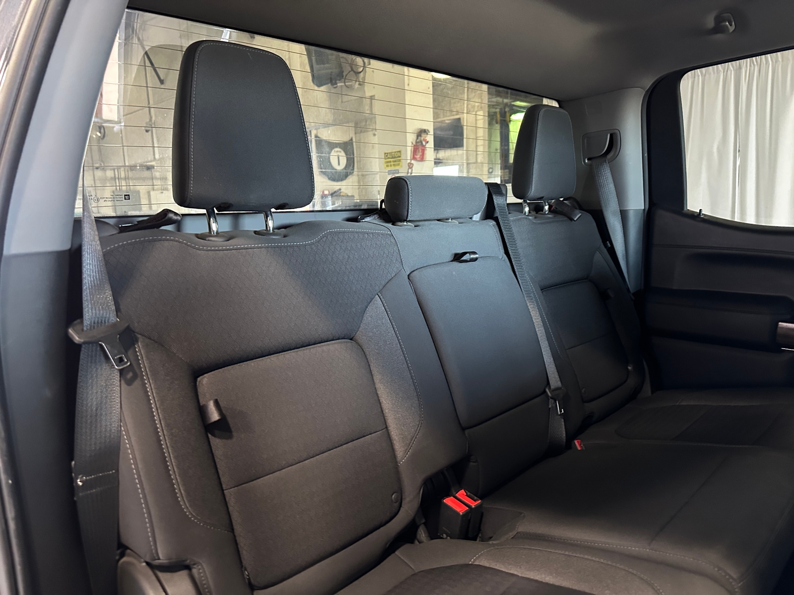 Thumbnail: 2021 Chevrolet Silverado 1500 - 6