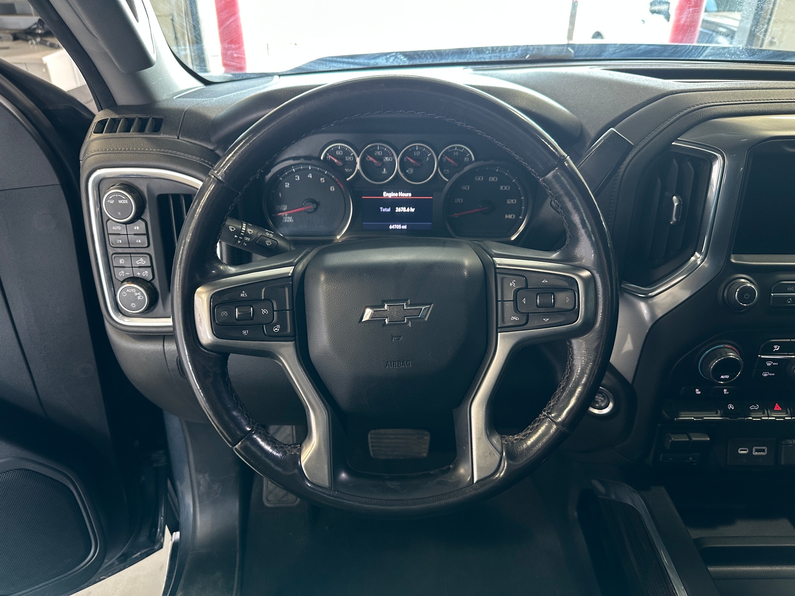 Thumbnail: 2021 Chevrolet Silverado 1500 - 5