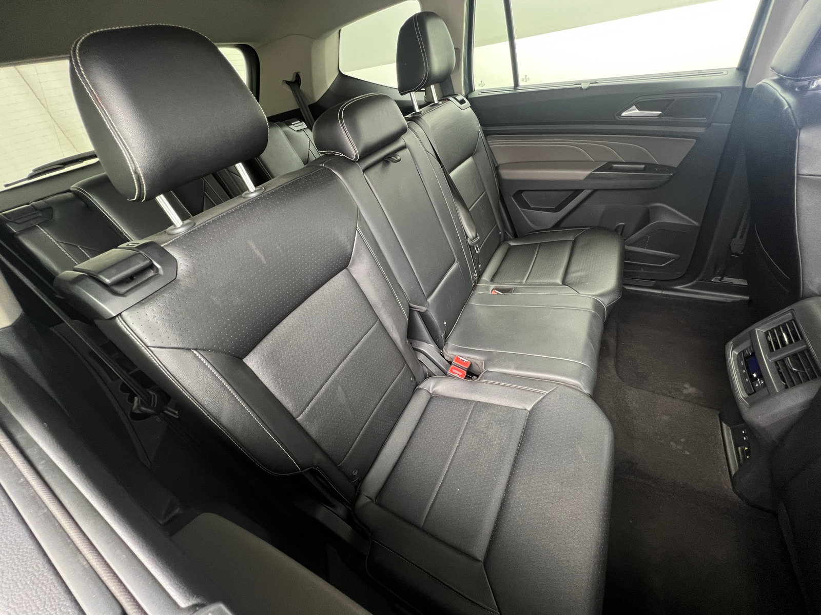 Thumbnail: 2021 Volkswagen Atlas - 5