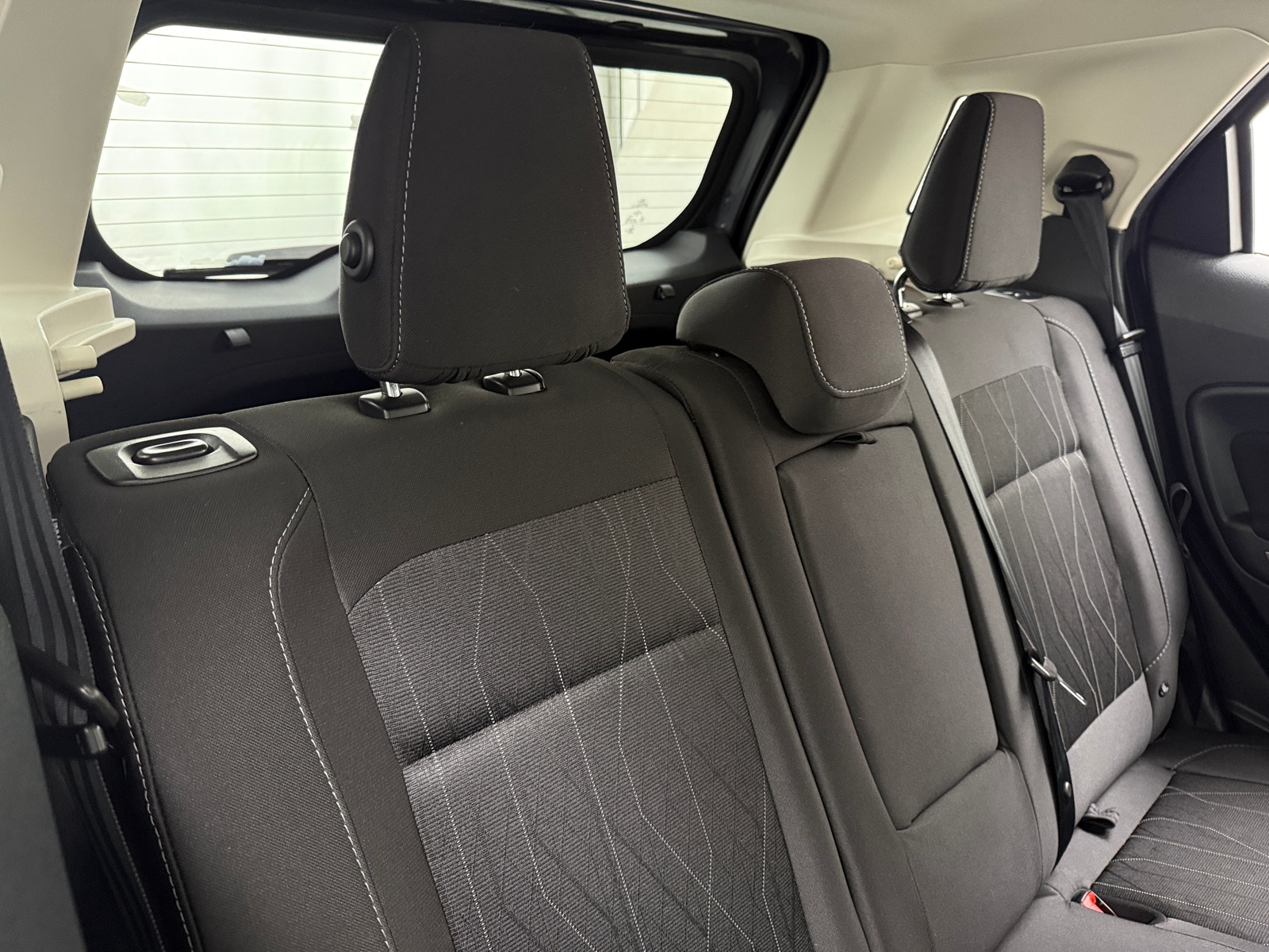 Thumbnail: 2021 Ford EcoSport - 6