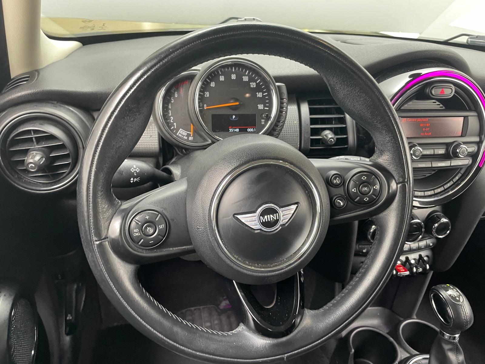 Thumbnail: 2016 MINI Cooper Hardtop - 4