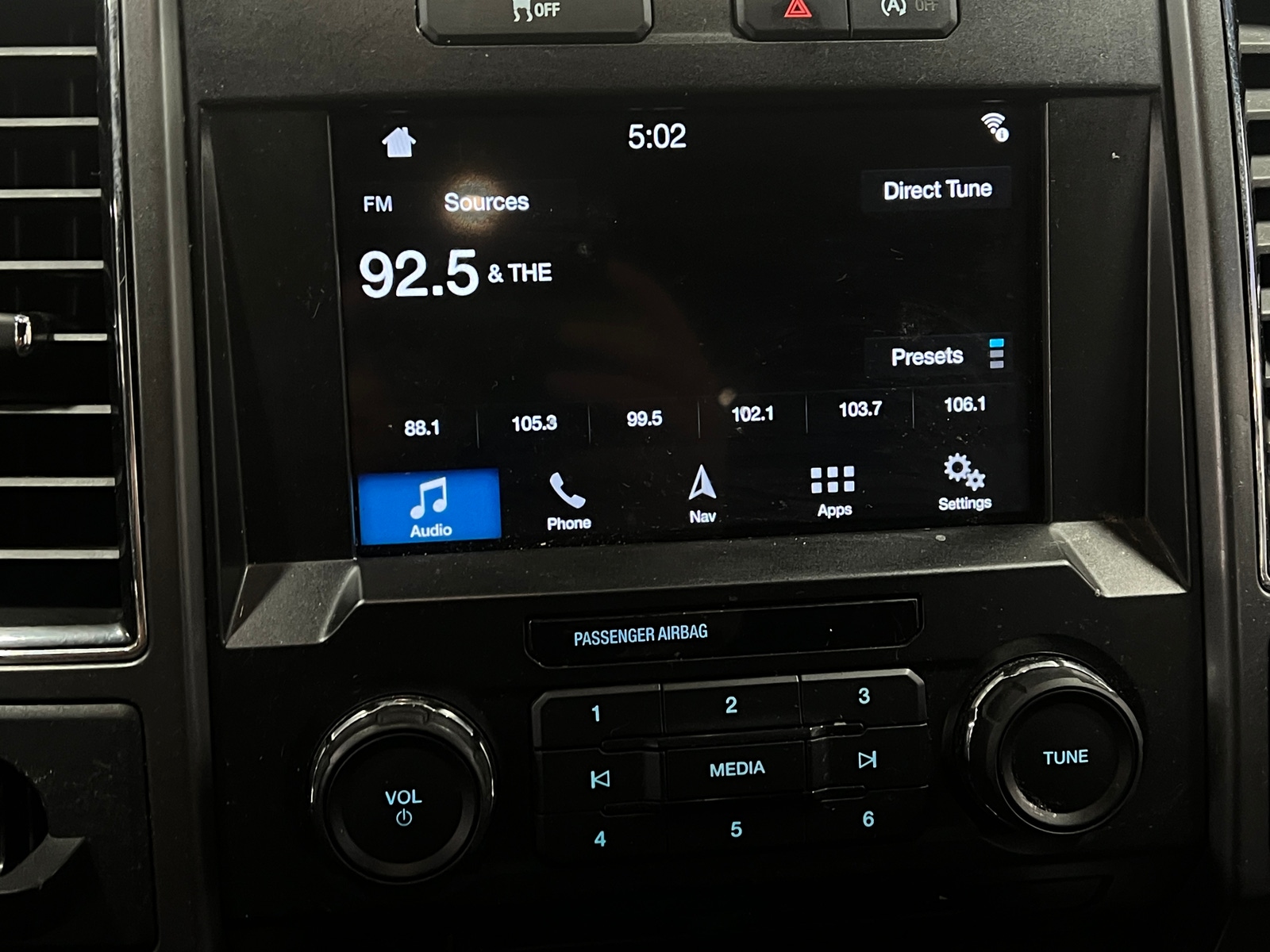 Thumbnail: 2018 Ford Econoline - 4