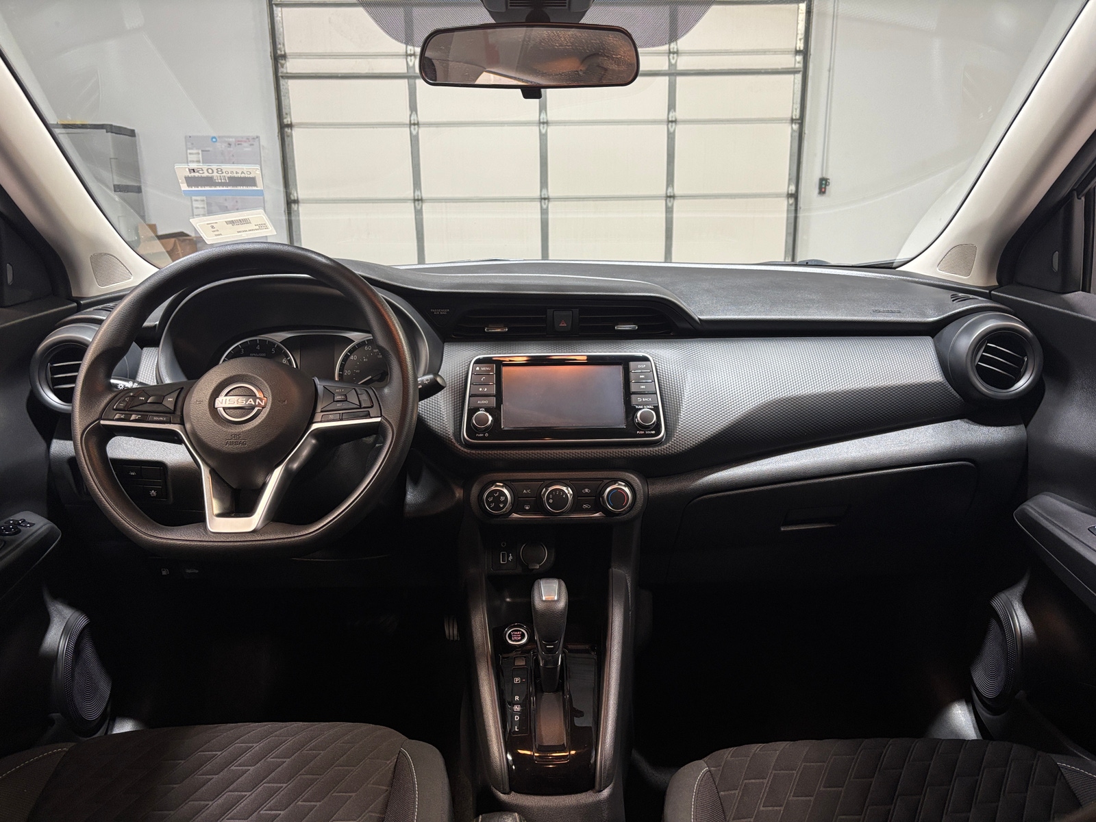 Thumbnail: 2022 Nissan Kicks - 3