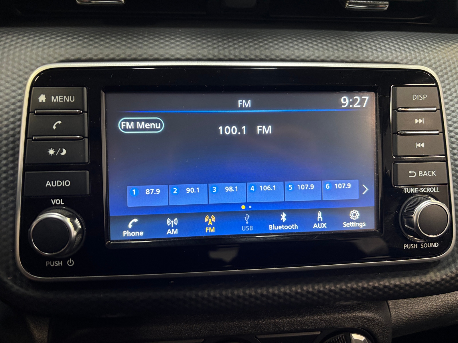 Thumbnail: 2022 Nissan Kicks - 4