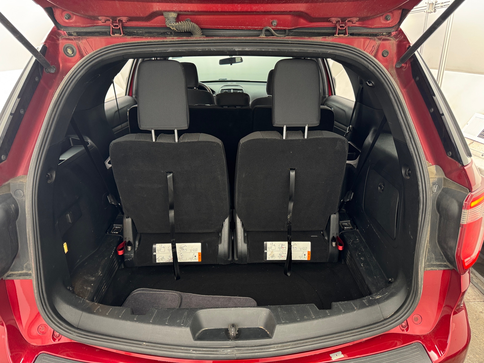 Thumbnail: 2018 Ford Explorer - 7