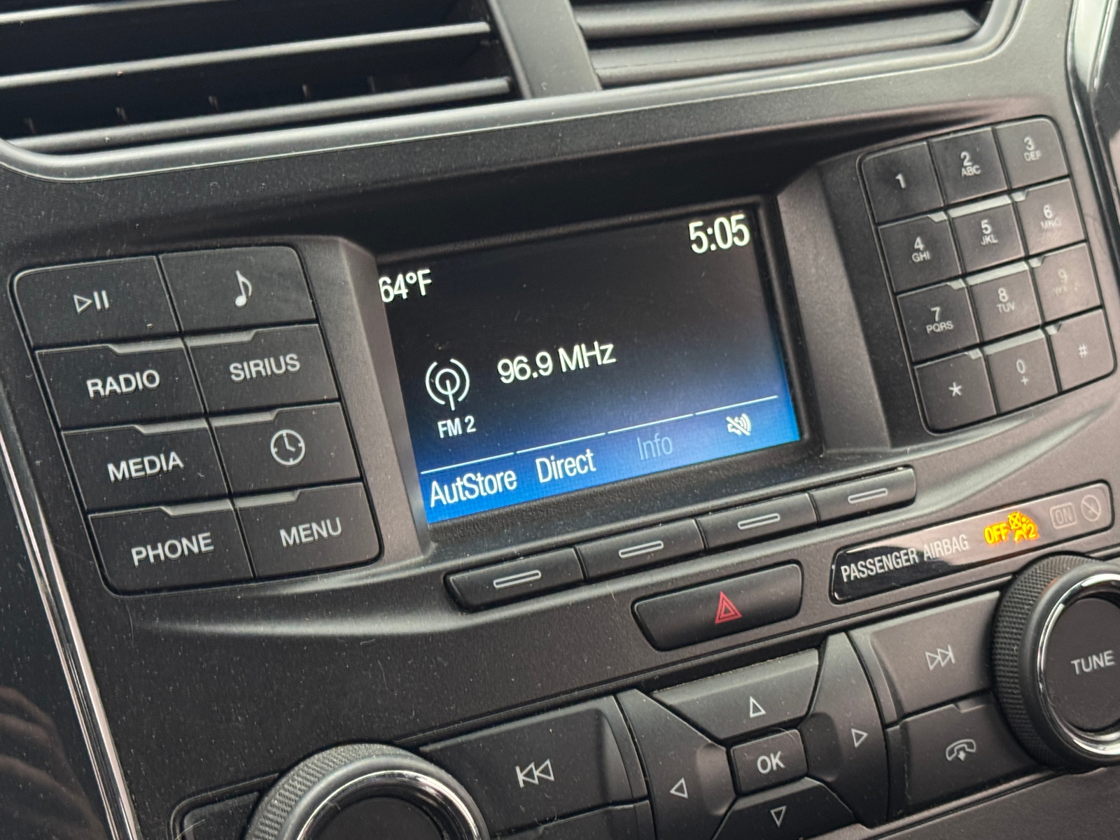 Thumbnail: 2018 Ford Explorer - 4