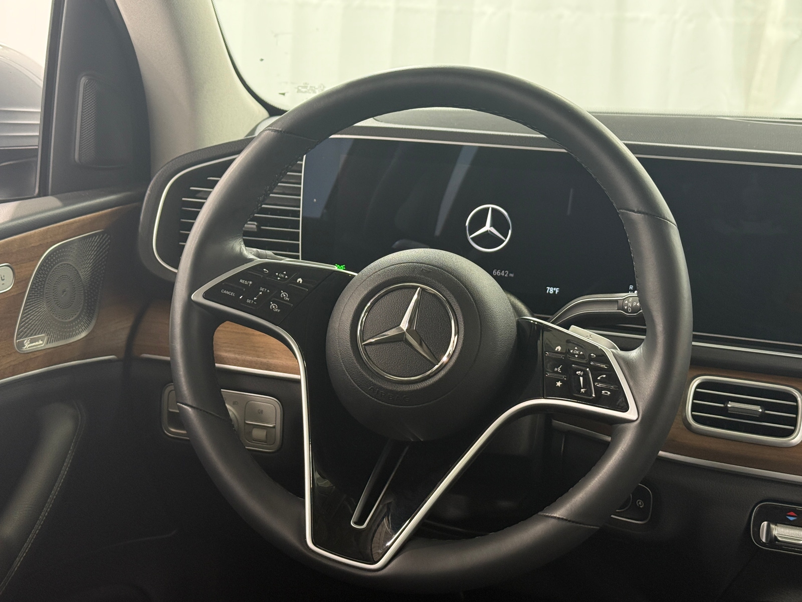 Thumbnail: 2024 Mercedes-Benz GLE - 4