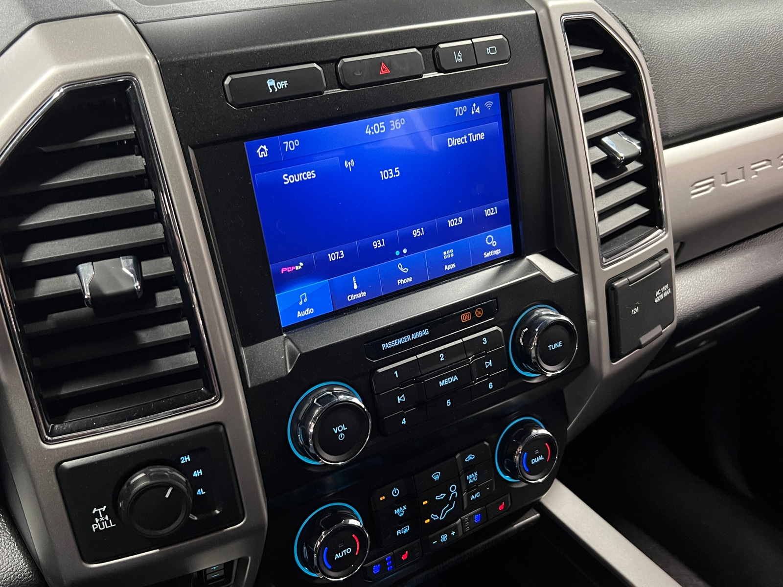 Thumbnail: 2020 Ford Econoline - 3