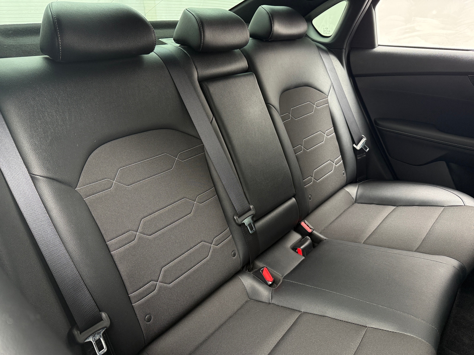 Thumbnail: 2020 Kia Forte - 6