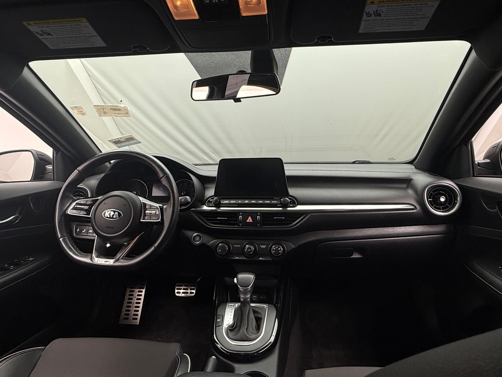 Thumbnail: 2020 Kia Forte - 3