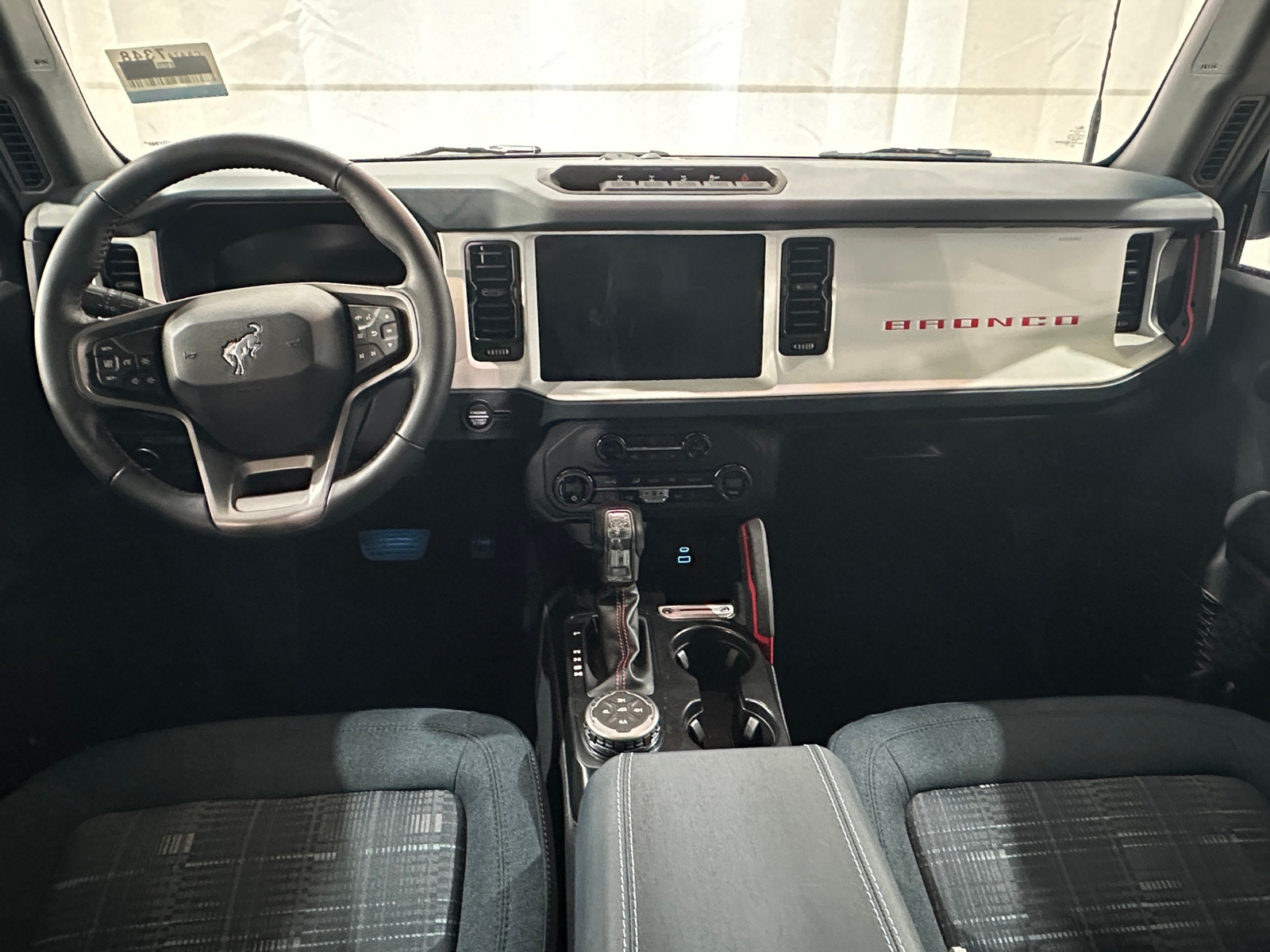 Thumbnail: 2025 Ford Bronco - 3