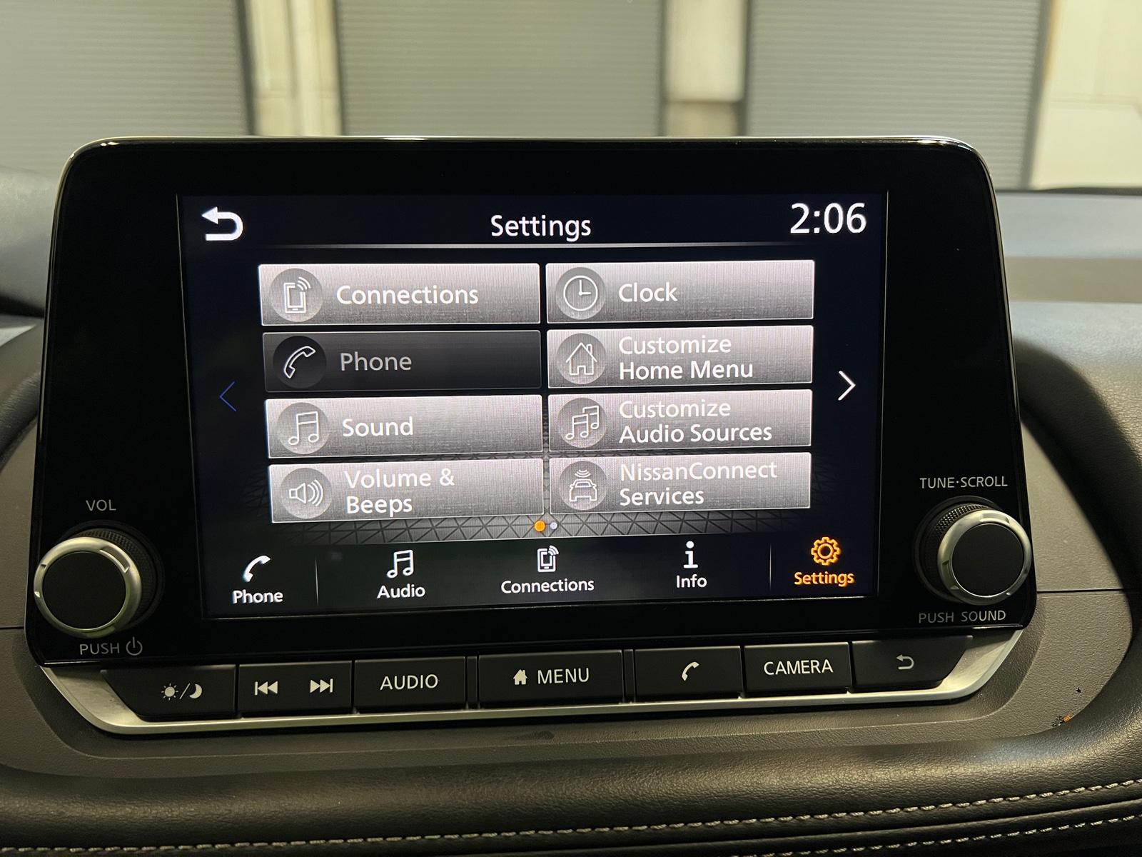 Thumbnail: 2025 Nissan Rogue - 4