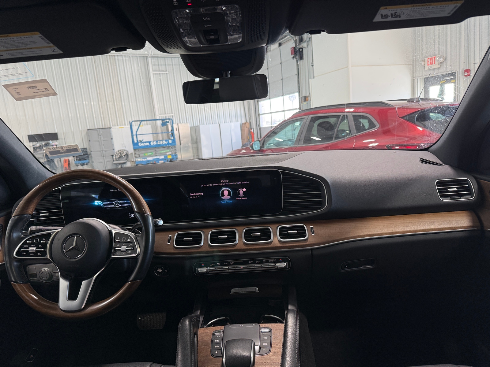 Thumbnail: 2022 Mercedes-Benz GLE - 2